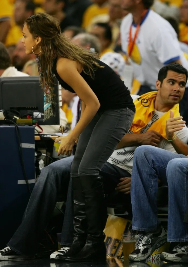 米体：意丙里米尼宣告破产，市政府已启动新俱乐部重建计划（米体：意丙里米尼宣布破产，市政府着手重建新俱乐部）