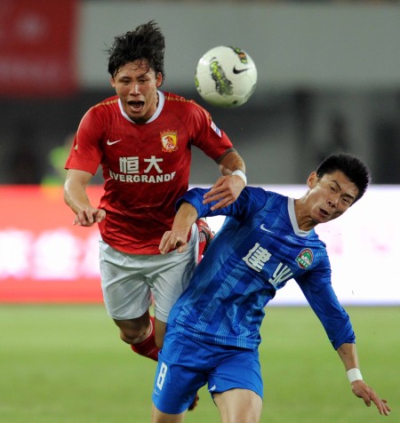 张庆鹏：今晚战山东强度会拉满，愿夏天的汗水换来冬天的收获（张庆鹏：今晚对阵山东强度拉至极限，期待夏日苦练在冬季开花结果）