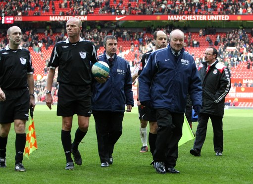 媒体人：中国男篮对周琦低位能力盲目自信（媒体人称：中国男篮对周琦低位能力过于乐观）
