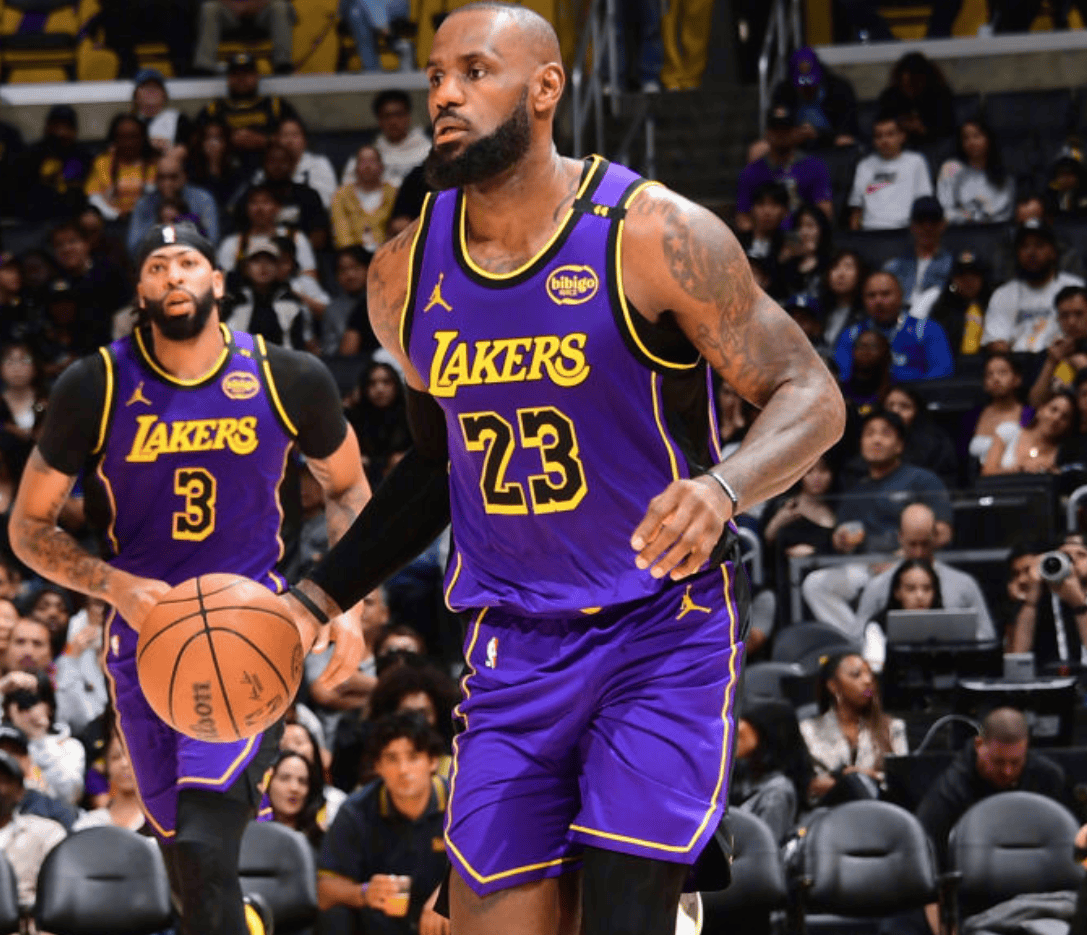 德转列土耳其球员历史身价榜：居莱尔9000万欧元高居第一（德转公布土耳其球员历史身价榜：居莱尔以9000万欧居首）