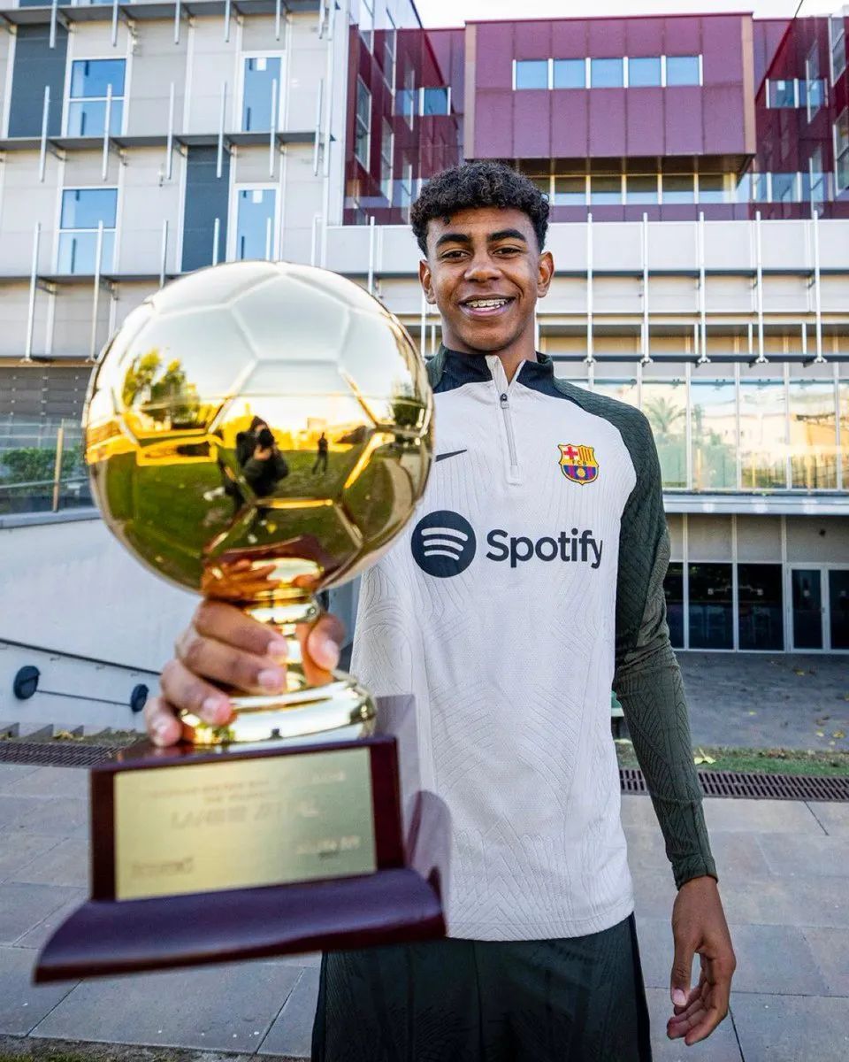 法媒：海斯即将与尼斯达成离队协议，B队主教练萨布尔或继任（法媒：海斯接近与尼斯解约，B队主帅萨布尔有望接任）