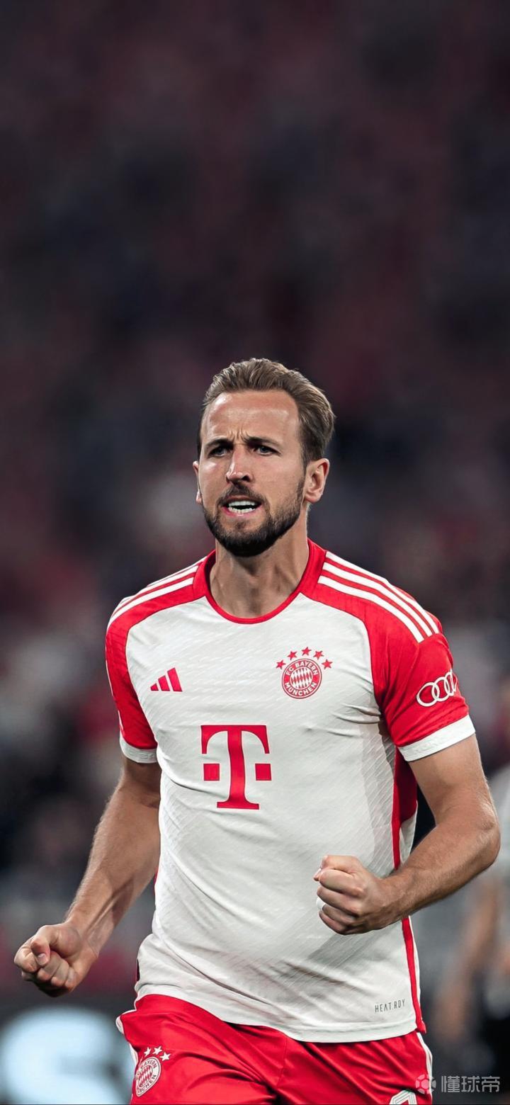 说出一个你想要与之交手的球员？追梦：迈克尔·乔丹（追梦格林点名最想对决的球员：迈克尔·乔丹）