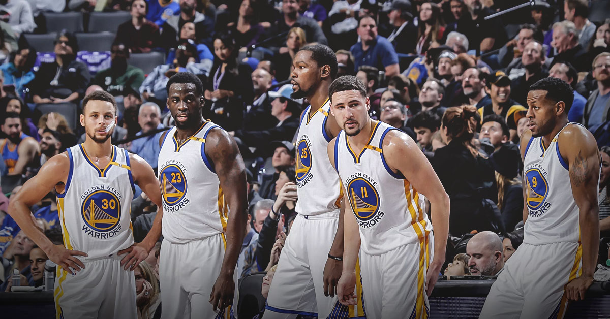 今日凯尔特人对阵活塞 普理查德因颈部伤势将出战成疑（凯尔特人今日迎战活塞，普理查德因颈部伤势出战成疑）