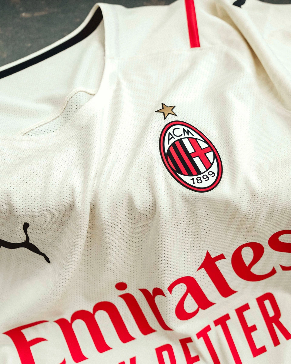 巴萨各项赛事近16比赛仅1次零封，其中15场合计丢了27球（巴萨各项赛事近16战仅1次零封，其余15场共失27球）