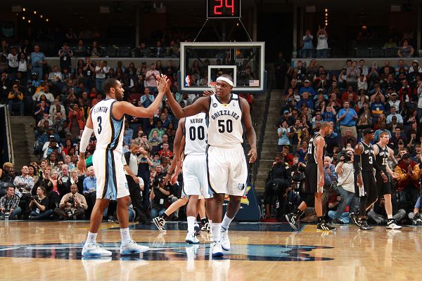 弗里克解锁巴萨复兴密码，欧冠生死战前的全面剖析（弗里克破解巴萨复兴之匙，欧冠生死战前全解析）