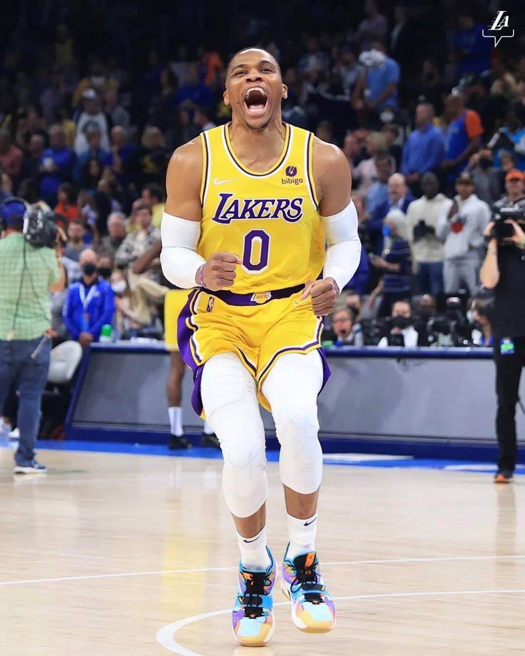 哈登谈保罗：我们一起出征过奥运会，曾在火箭有机会成就事业（哈登谈保罗：并肩出征奥运，火箭时期曾迎来成就事业的机会）